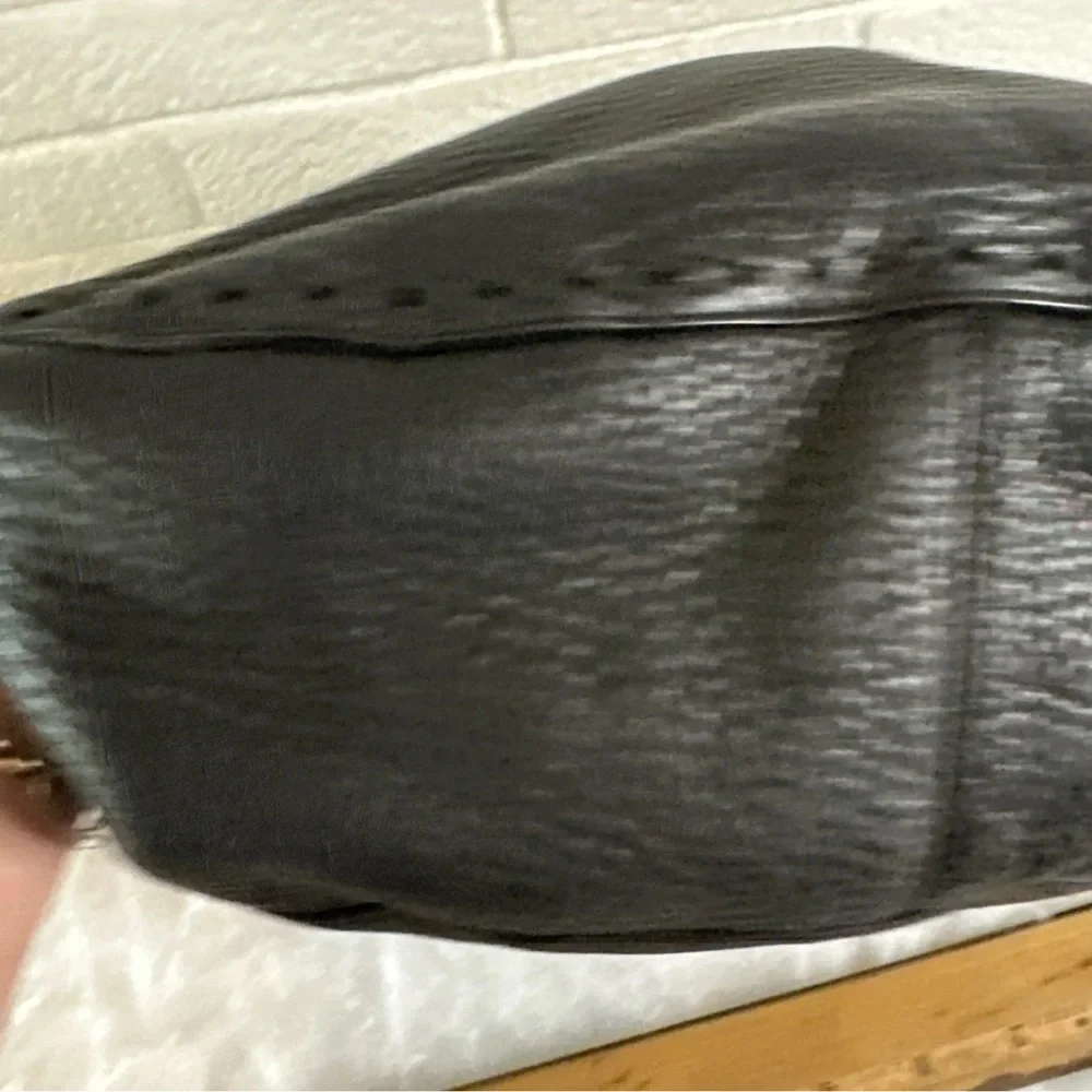 Kate Spade Nori LEATHER Shoulder Bag, Medium. EUC.